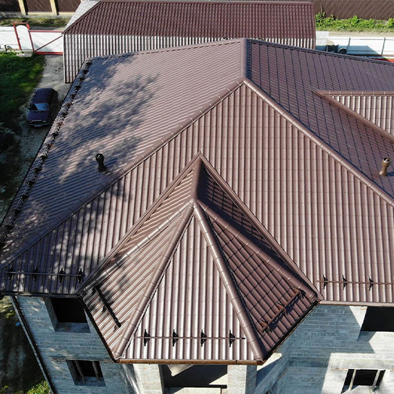 Монтаж сложной крыши и кровли в Верее и Московской области